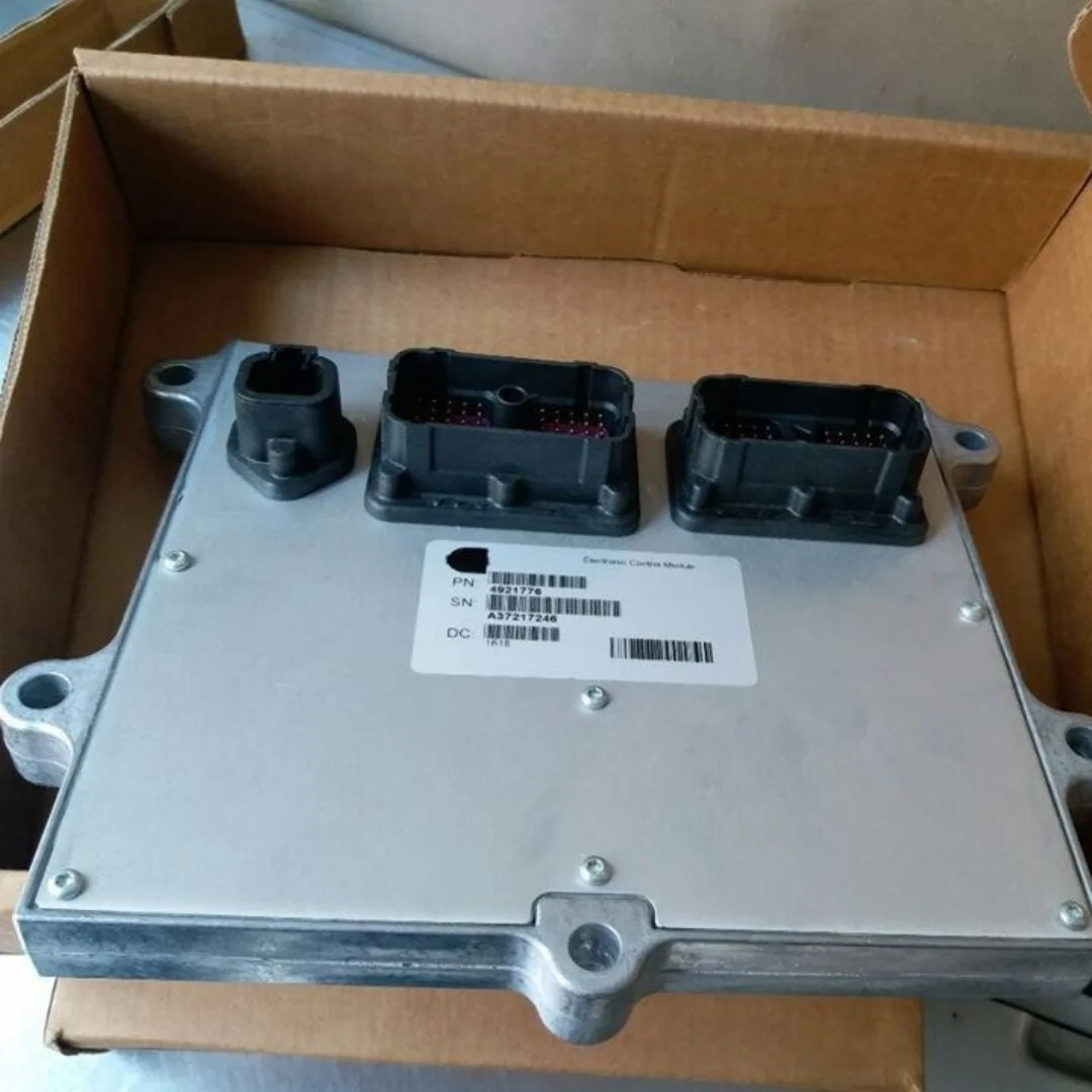 

4921776 ECM Computer Board Electronic Control Module ECU for Dongfeng QSB6.7 Engine Construction