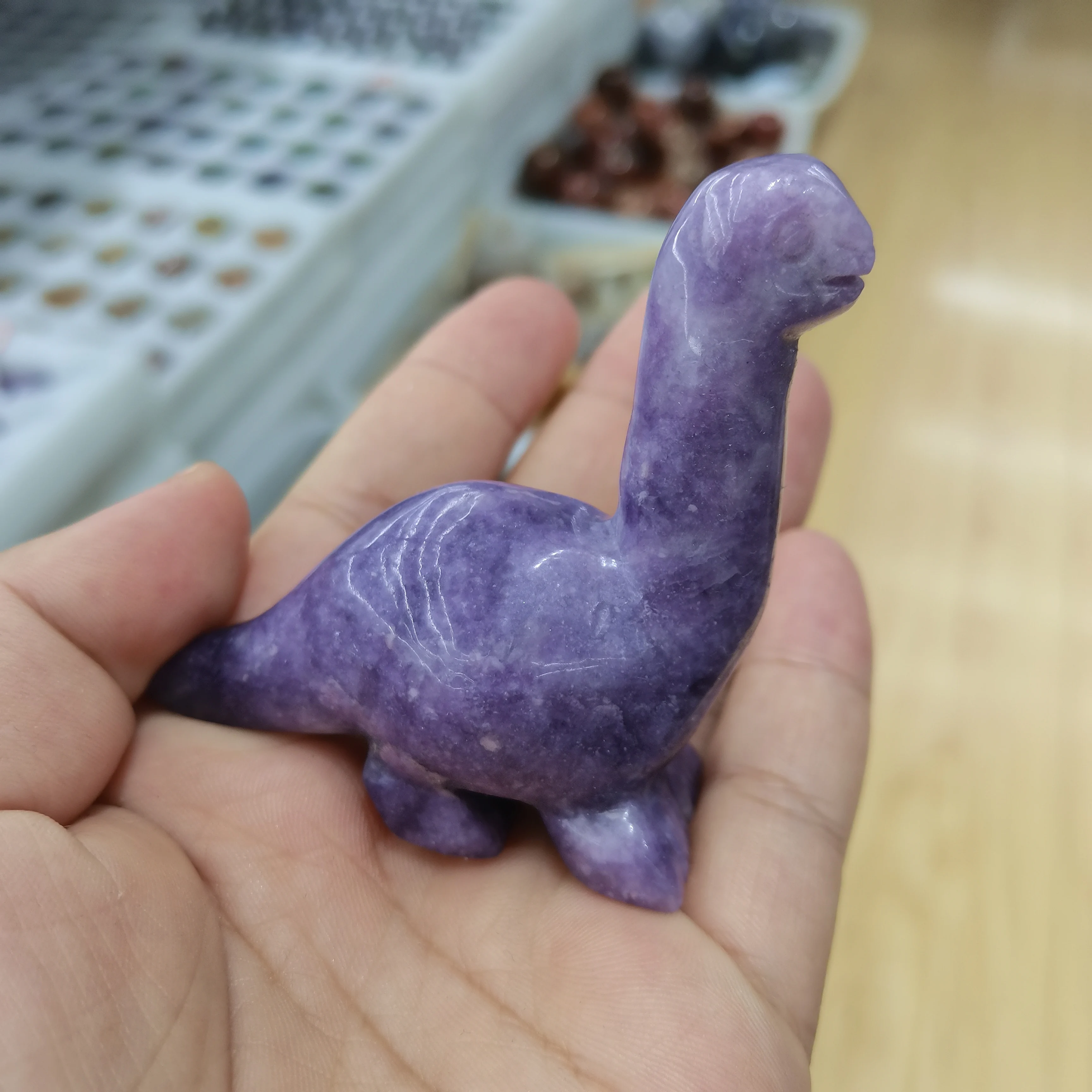 

Dinosaur Statue Natural Stone Amethyst Carving Reiki Healing Crystals Animal Figurine Home Decoration Crafts Halloween Gift