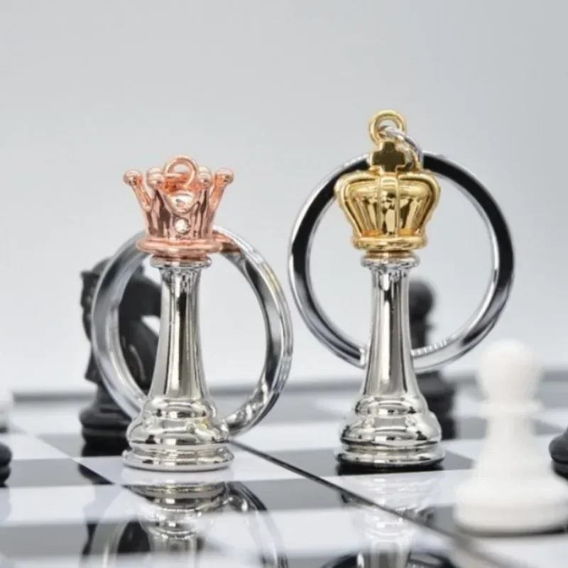 الإبداعية 3D الملكة الملك الشطرنج سبيكة حقيبة سلسلة مفاتيح سيارة على ظهره قلادة كيرينغ اكسسوارات مجوهرات هدايا لمجموعة الأصدقاء #2