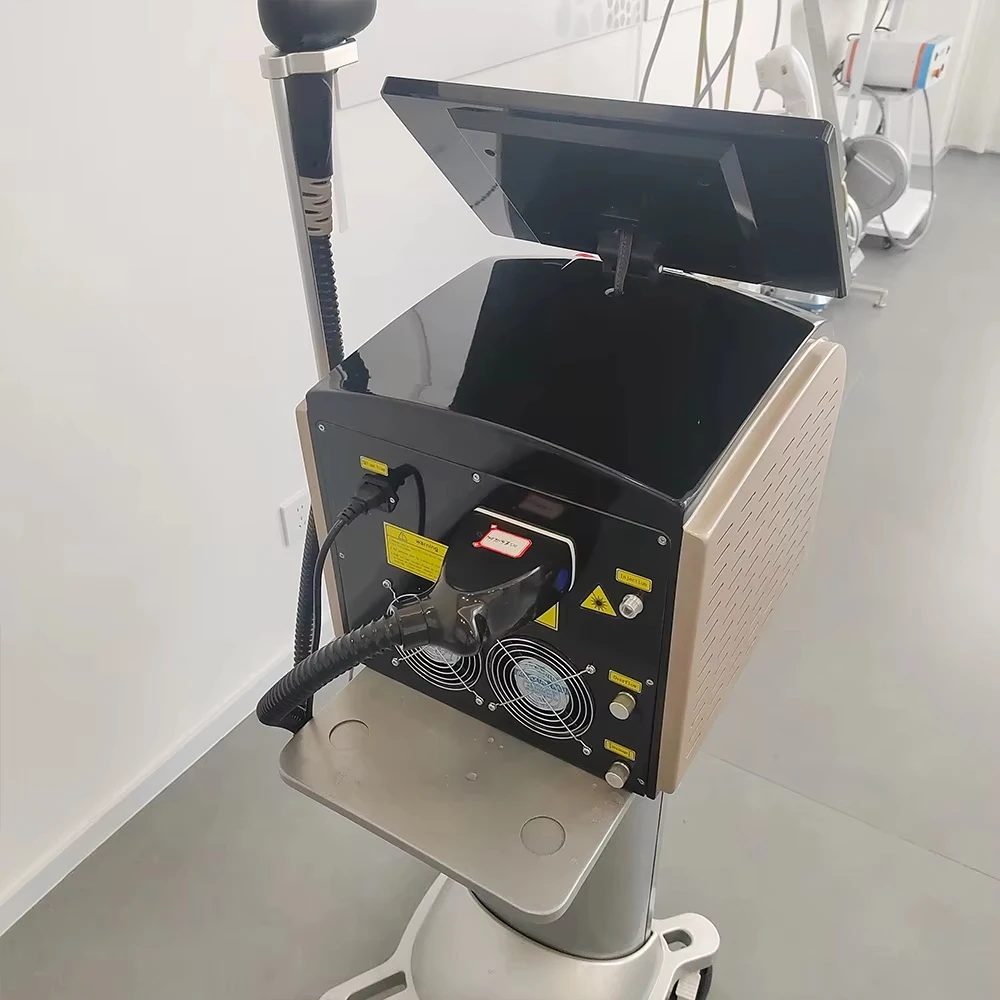 مزيل الشعر بالليزر ديود التيتانيوم 4 أطوال موجية 755 نانومتر 808 نانومتر 940 نانومتر 1064 نانومتر 4000 واط تكنولوجيا سوبرانو جميع أنواع البشرة 2025