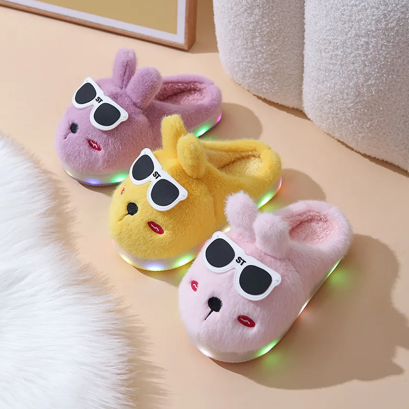 

Kids' Slippers House Shoes Cartoon Little Led Light Winter Shoes For Girls Warm Anti-slip Pink Yellow Shoes Size 26-31