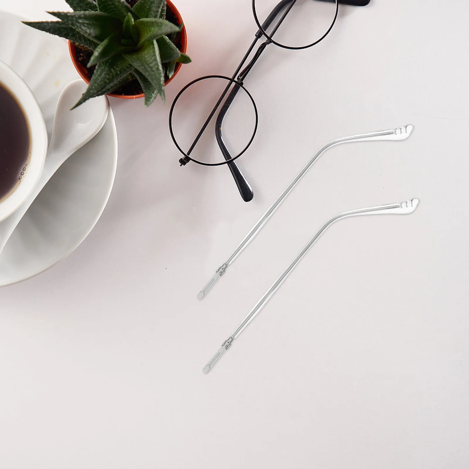 

1Pair Metal Eyeglass Arm Replacement Legs Sturdy Craftsmanship Streamlined Design Wear Resistance Universal Fit