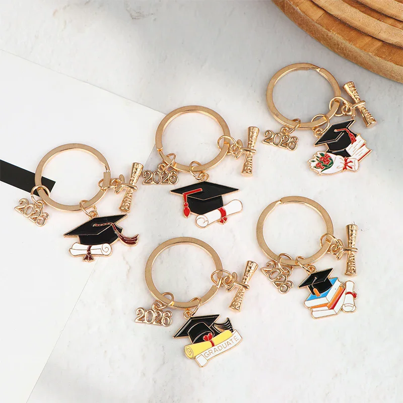 

1pcs 2026 Graduation Key Ring With A Hat And Credentials, Graduation Season Gift Key Ring Pendant, Suitable For Hanging Ba