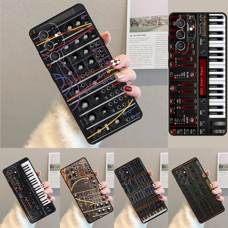 Vintage Synth Synthesizer soft TPU Phone Case For Samsung Galaxy note 10 pro S26 S25 S24 S23 S22 Ultra Plus S21 FE S20 Cover