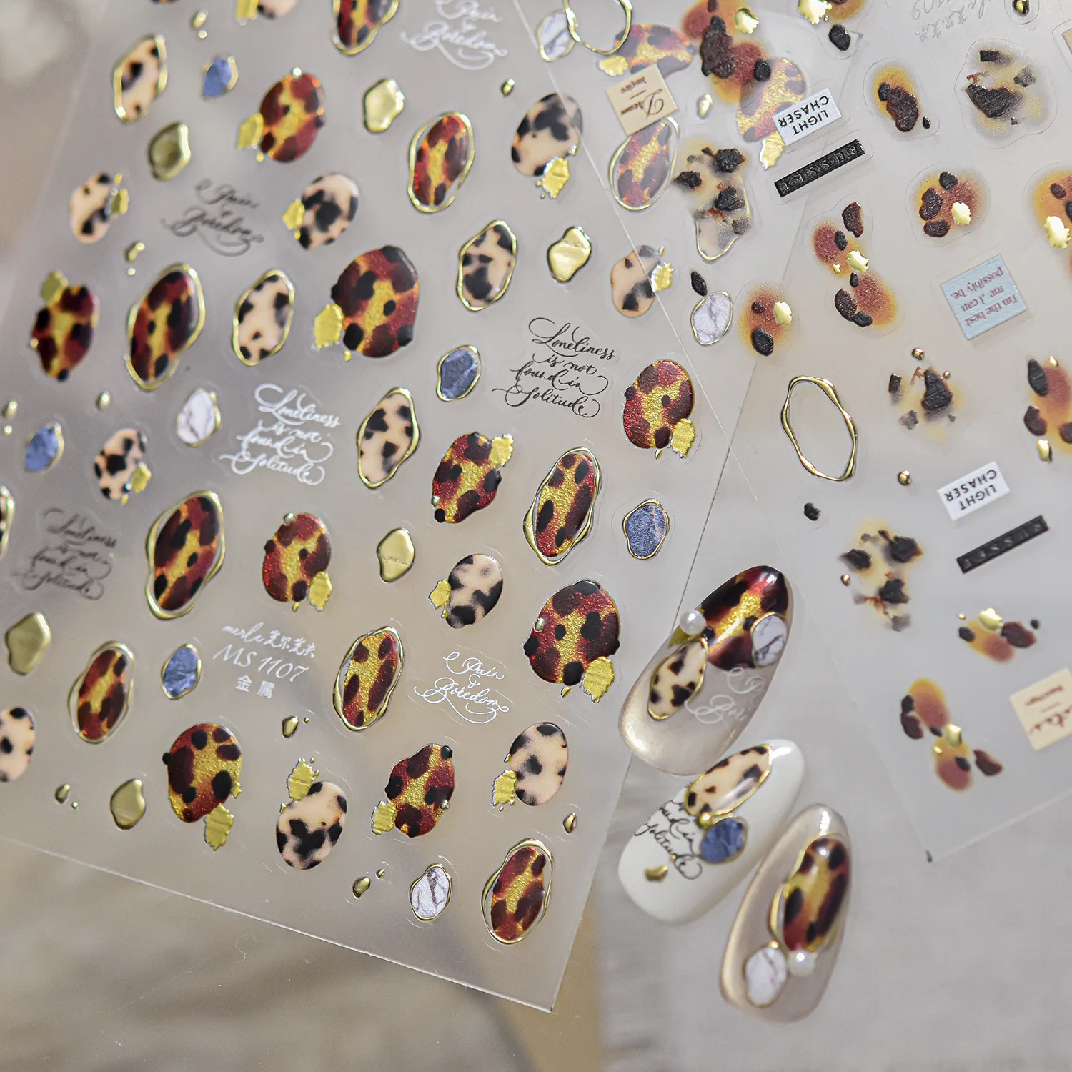 Vintage Irregular Circle Frame Nail Sticker Amber Leopard Print  Black Brown Millard Spot Adhesive Nails Art Stickers DIY Decals