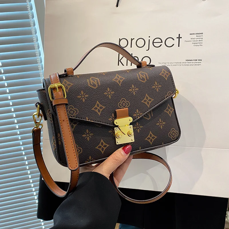 

2026 New Luxury Printed Women Bag Fashion One Shoulder Handheld Small Square Bag High Quality Versatile Crossbody Purse