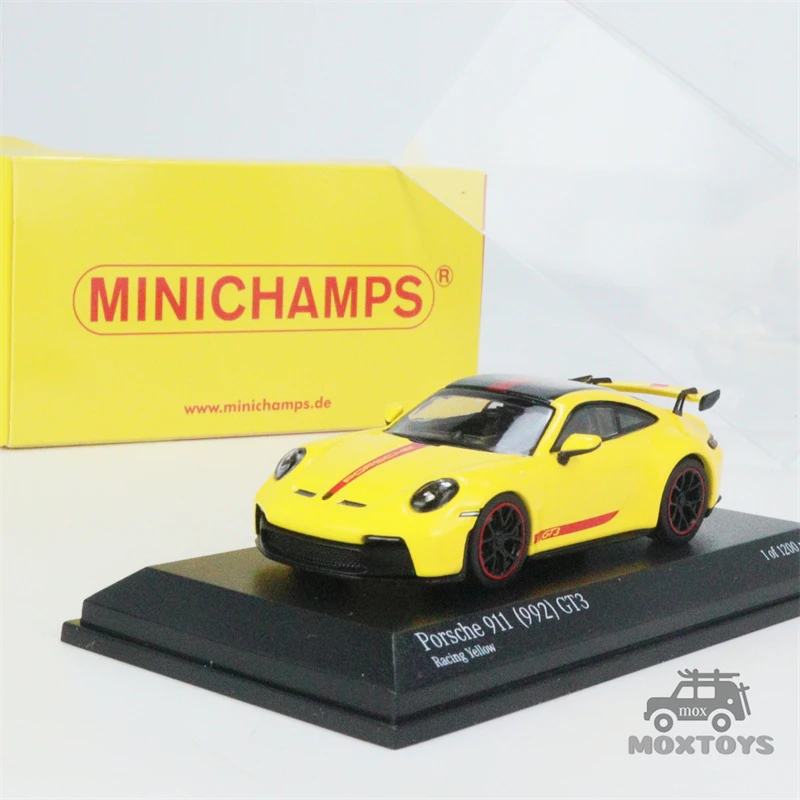 MINICHAMPS 1:64 911 GT3 (992) 2021 Guards Red /Racing Yellow/ grey Diecast Model Car