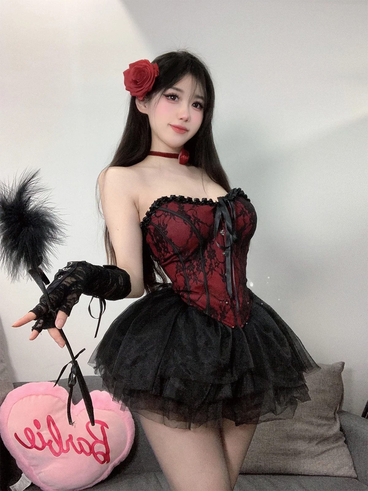 ชุดเซ็ตเสื้อผ้าแฟชั่นสองชิ้นลายหมีนม Pure Desire สไตล์สาวเปรี้ยว ดีไซน์ Fibone ท็อปและกระโปรง