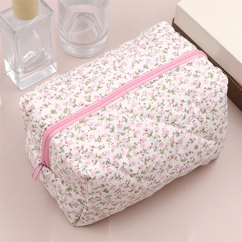 Cosmetic Bag Plush Women\'s Makeup Bag Multifunction Cosmetic Storage Bag Zipper Large Travel Make Up Toiletry Bag Washing Pouch