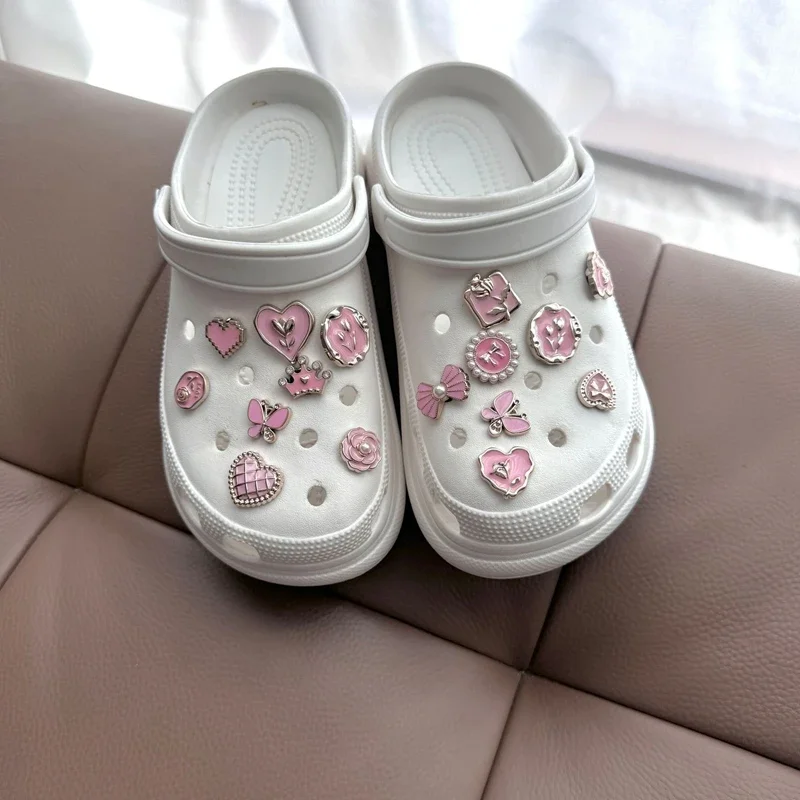Rosa Schuh-Charms-Set, kreative DIY-Schuhblumen, Diamanten, Perlen, Strasssteine, abnehmbare Kettenschnalle, Schuhdekoration für Mädchen – Detail 3