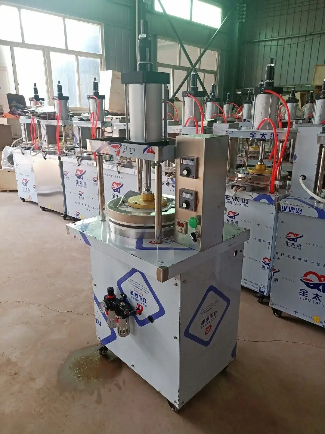 Commercial Wheat Pancake Machine Small Tabletop Pneumatic/ Hydraulic Chapati Tortilla Roti Press Grain Processing Machinery