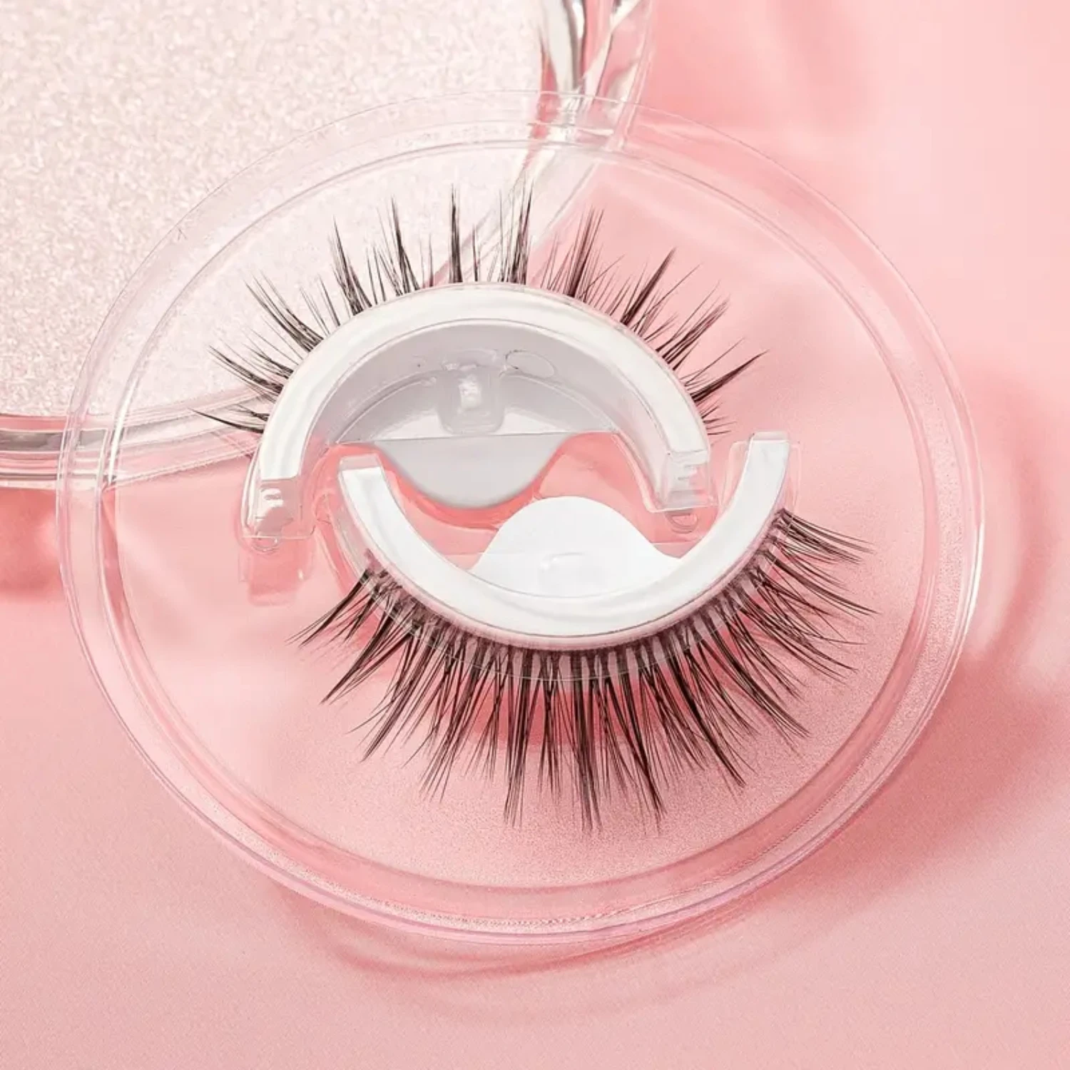 Easy-to-apply Comfortable, Lightweight, and Soft Reusable Self-Adhesive False Eyelashes - Waterproof and Effortless Wear for Nat