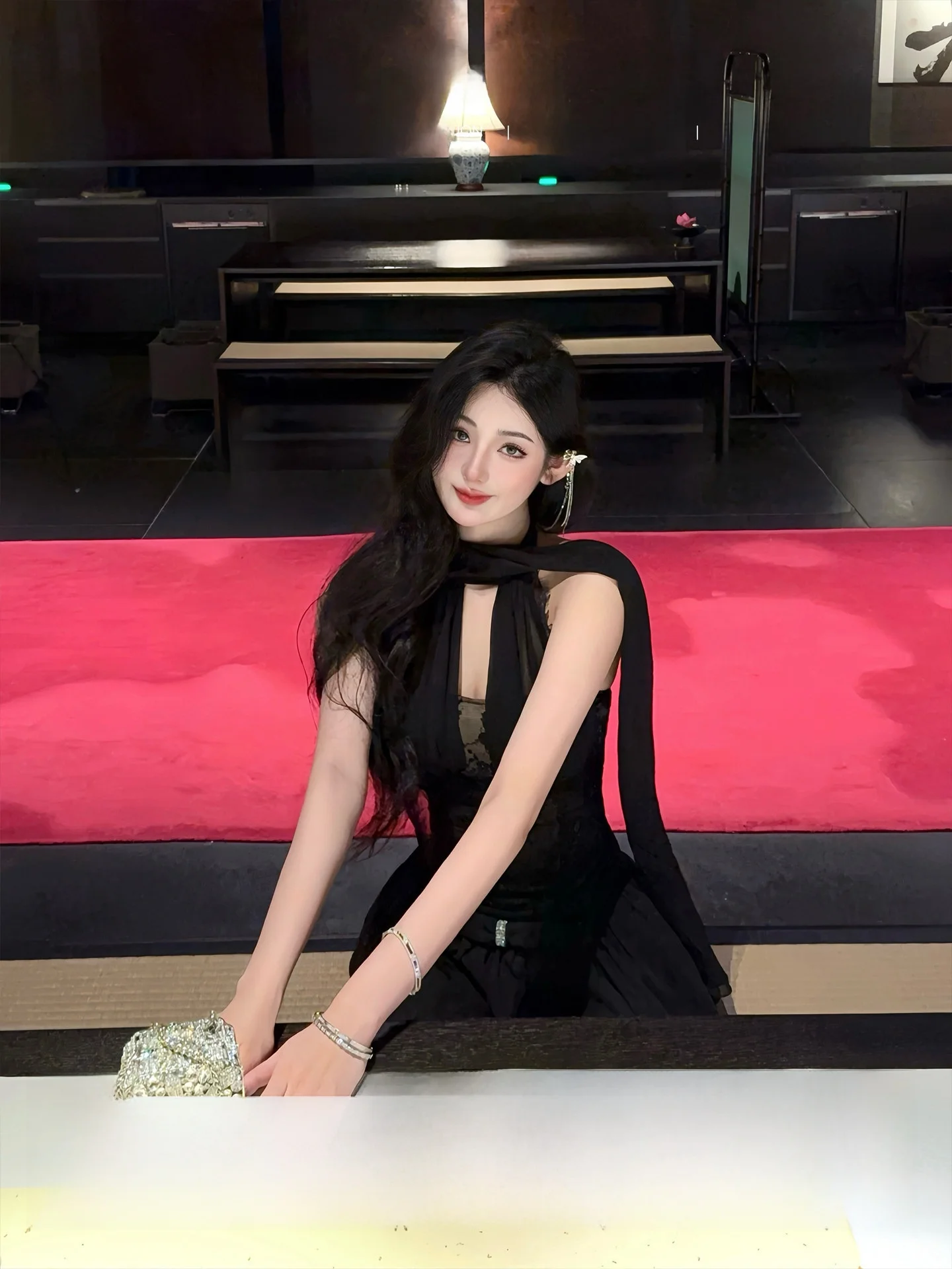 

Joykiki Paris Dinner Sexy Sle Gold Sexy Ne Hanging Top Women's Knitted ort Svel Faionable Dinner Par Top