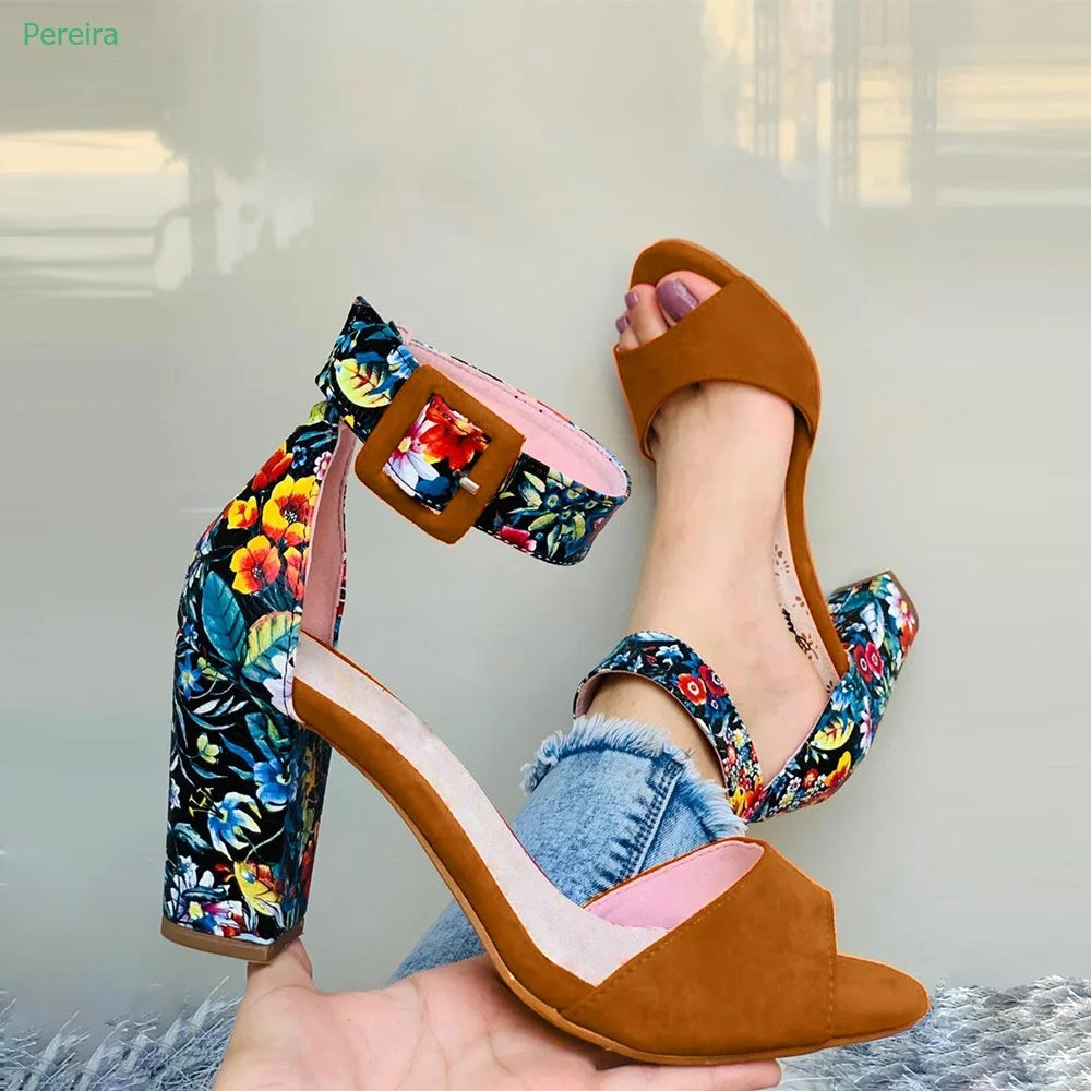 Mixed Colors Prin Sandals Women's Buckle Round Toe Hollow Chunky Heel Summer New Arrival Fashion Confortable Sweet Shoes