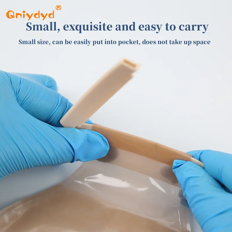 10Pcs Drainage Water Bag Seal Clips Plastic Ostomy Bag Clips Sealing Strips