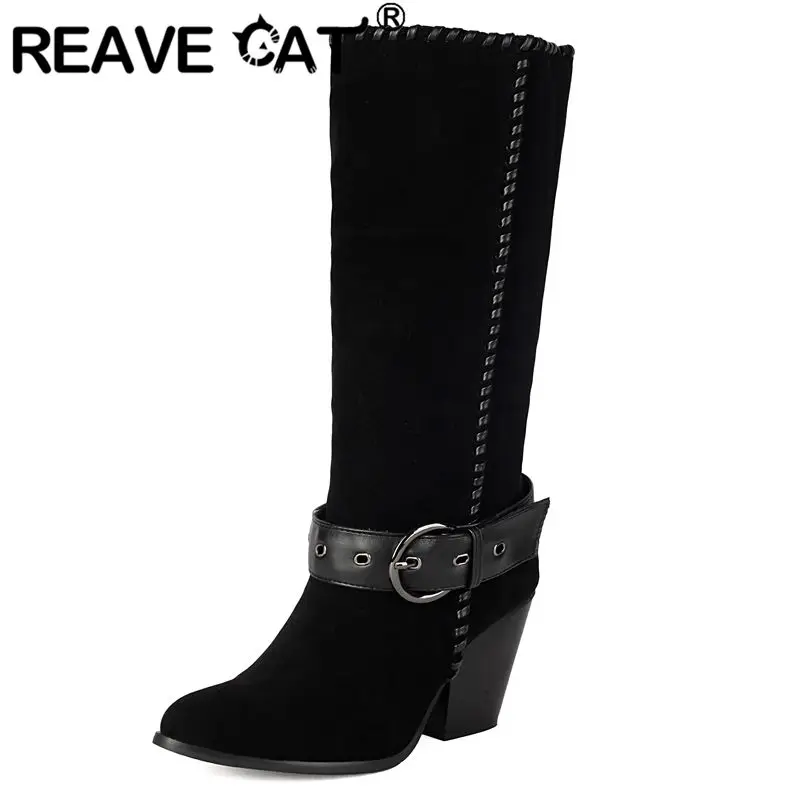 

REAVE CAT Замшевые женские сапоги до середины икры с круглым носком на массивном каблуке 8 см без шнуровки с пряжкой Детали Большие размеры 41 42 43 Повседневная одежда