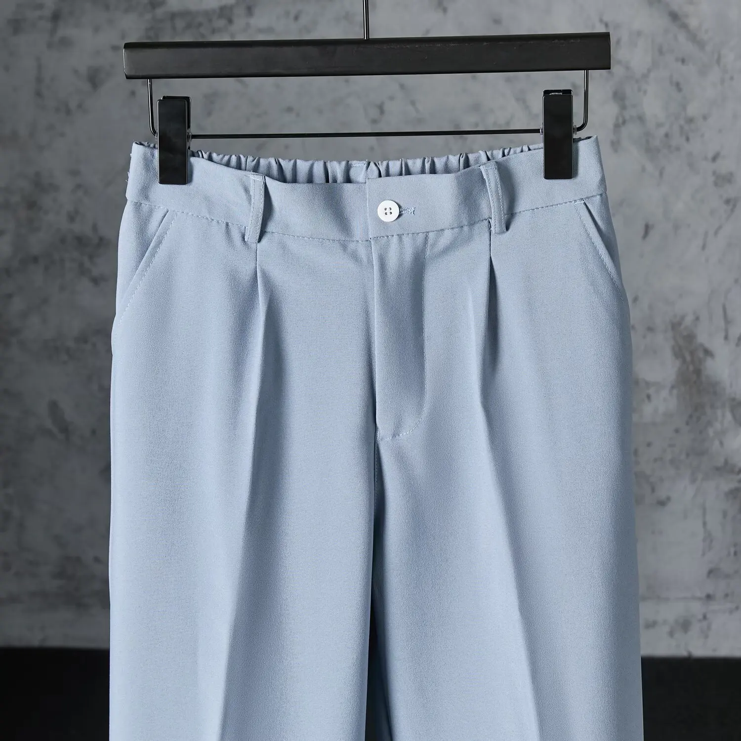 Herbsthosen für Herren, lockere Freizeithosen mit guter Drapierung, bodenlange Hosen, koreanischer Stil, trendige gerade Anzughosen. – Detail 17