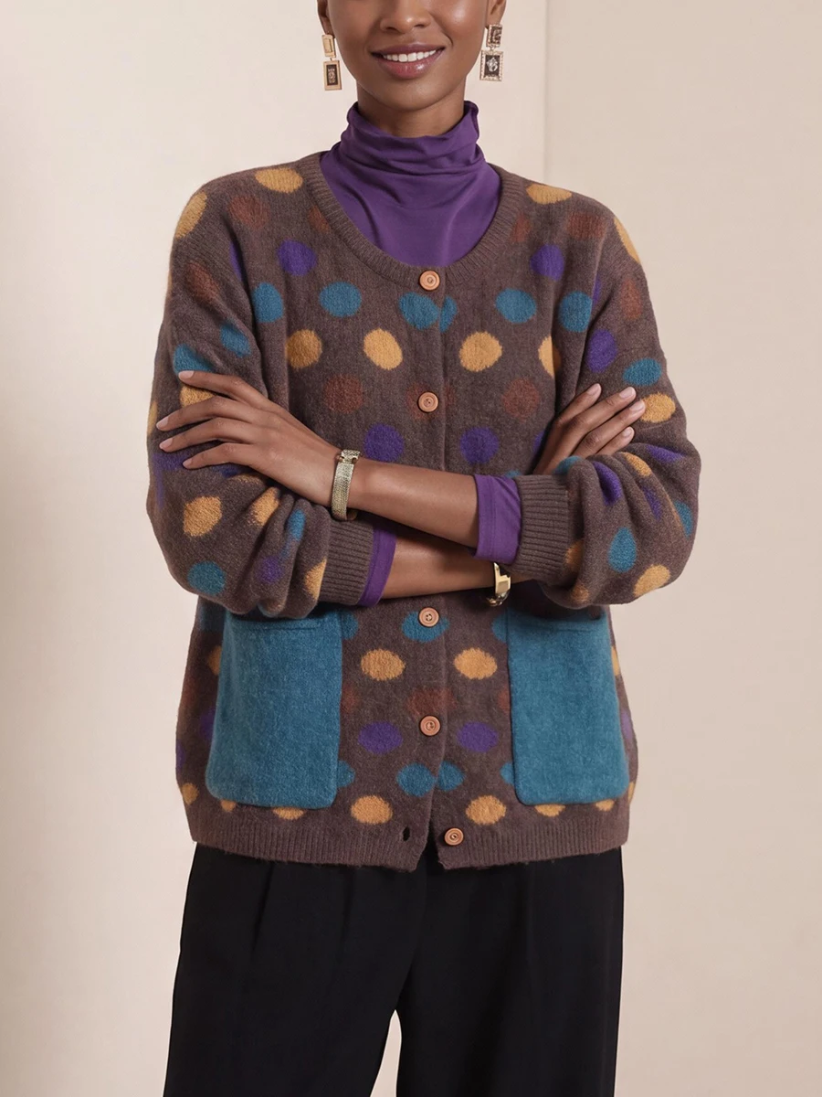 TWOTWINSTYLE Vintage Polka Dot Knit Women Sweaters Round Neck Long Sleeve Loose Fit Sweater for Daily Street Casual Wear Autumn