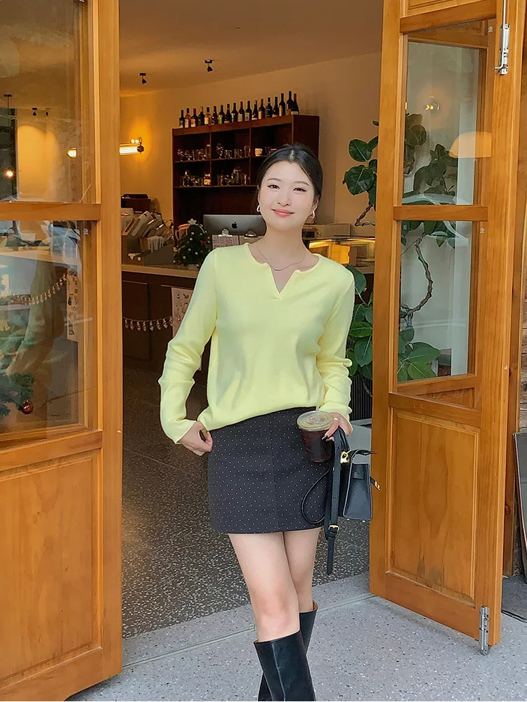 

Женская трикотажная футболка Lin Da Hui с V-образным вырезом, облегающая, с длинным рукавом, модная, больших размеров, для осени и зимы