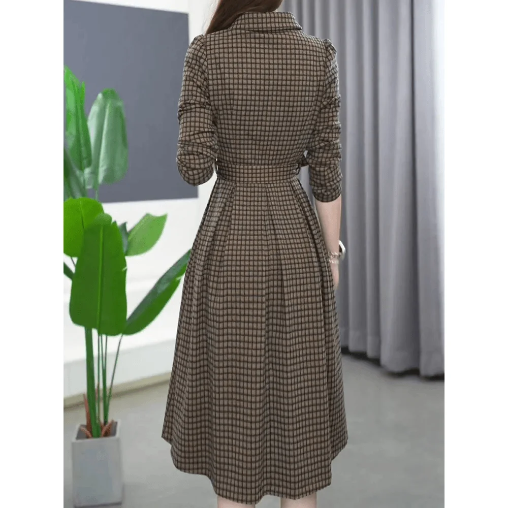 Autumn New Plaid Slim Fit Dress with Middle-aged Temperament Fashionable and Stylish High-end Mid Length Skirt