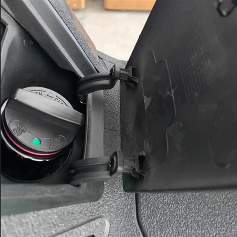 

Fuel Tank Cap Motorcycle Petrol Box Cover Quick Release For VOGE SR250GT 250GT 250T