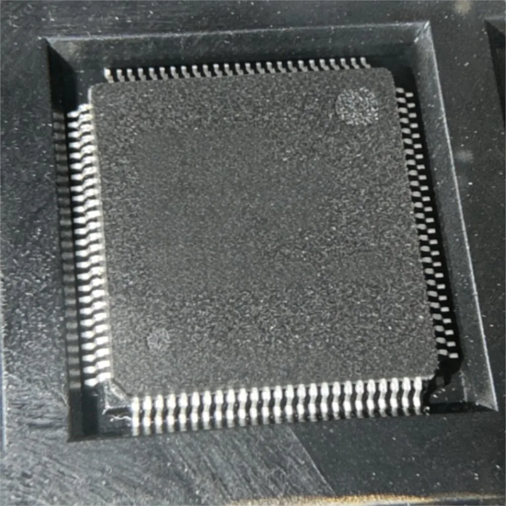 DE56200AA3CLC DE56200 P105071D1 990-9407.1D LCMX02-1200HC-4TG100I IM4A3-128/64-55VC-7VI R5F72530ZFPU SC120536VLL6 QFP-100