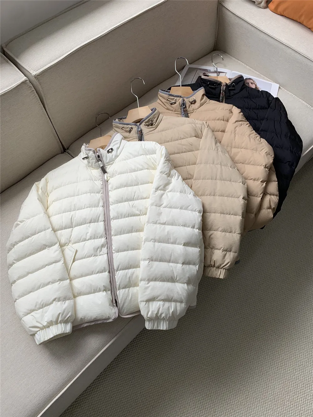 

24 Autumn Winter Beading Goose Down Jacket For Women Short Down Simple Jacket Coat High Quality