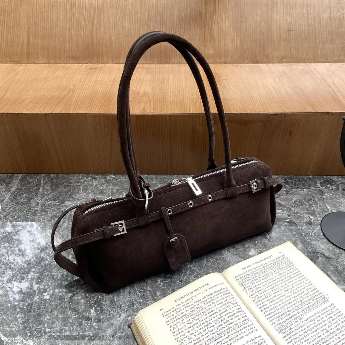 

Enjoy Exquisite Lifestyle French Sausage Tote 2026 Winter Matte Suede Cow Leather Women Handbag Long Handle Armpit Shoulder Bag