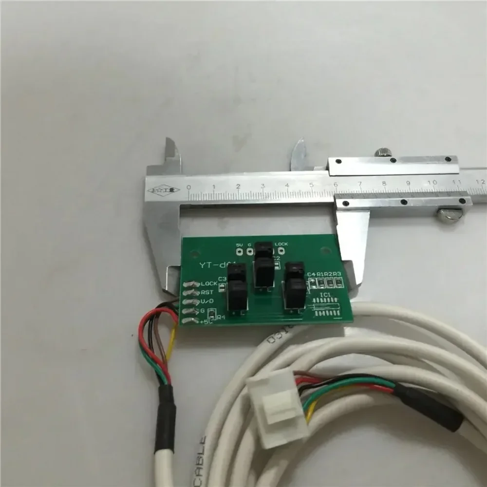 2027 FOR  For Auto Parts Balancer Position Sensor Accessories Balancer Photovoltaic Panel Sensor Free Shipping
