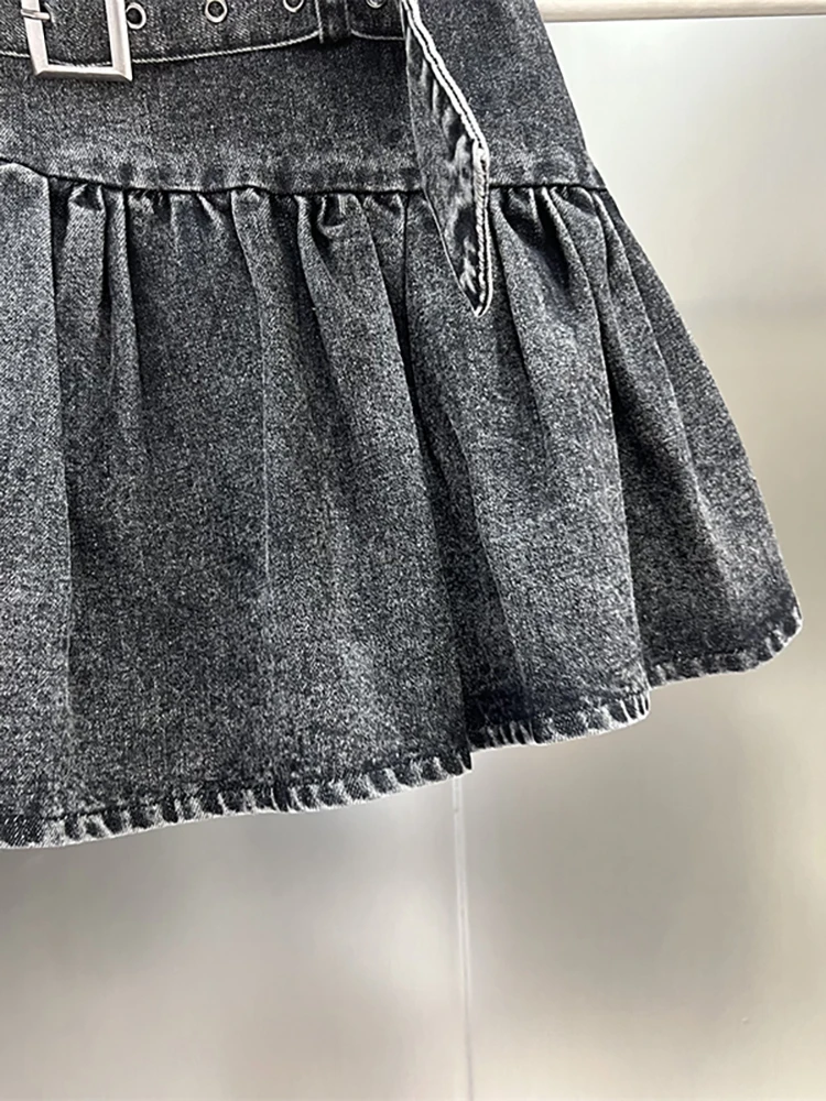 DEAT Women Denim Skirt High Waist Wide Belt Dark Grey Irregular Patchwork Short Ball Gown Skirts 2024 Autumn New Fashion 29L7762