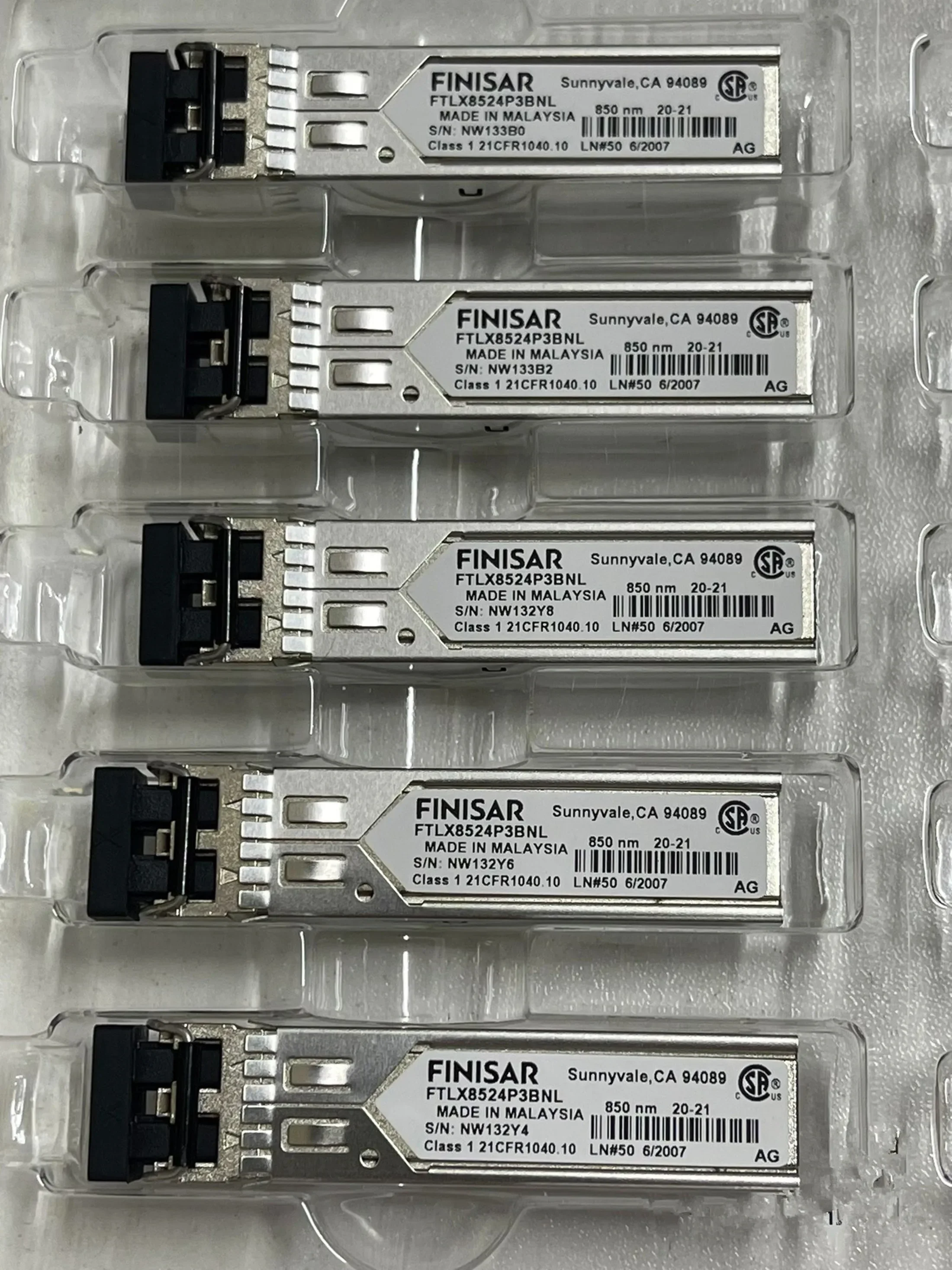 1PCS Finisar Transceiver FTLF8524P2BNL FTLF8524P3BNL Multimode 4GB Optical Fiber SFP 850NM
