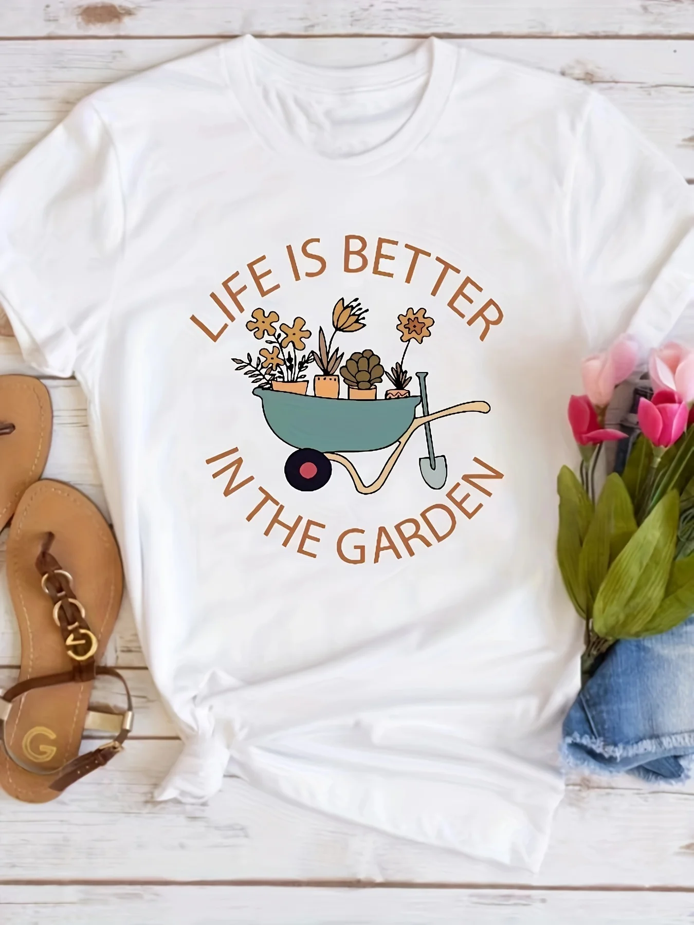 Life Is Better in The Garden Print Casual T-Shirt, Round Neck Short Sleeves Slight Stretch Tee, Women\'s Activewear