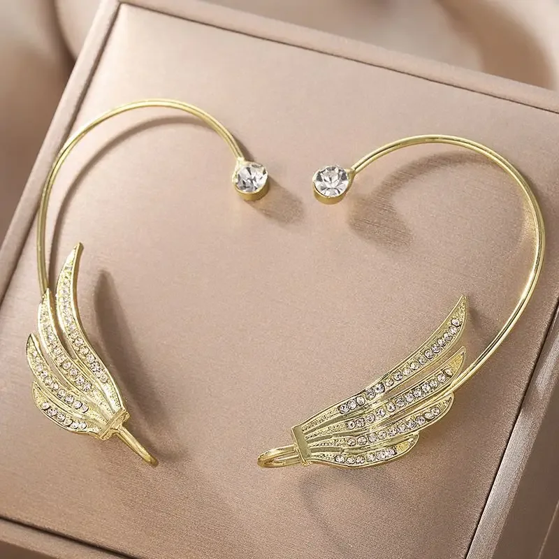 1Pc Angel Wings Crystal Clip Earrings Simple Zircon Ear Stud for Women Piercing Ear Cuff Earring Jewelry Birthday Gift