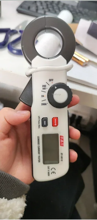 CEM DT-9810 التيار المتناوب تسرب فك التيار متر 0.1mA دقة كاشف كهربائي التلقائي المشبك متر شاشة ديجيتال ، جديد.