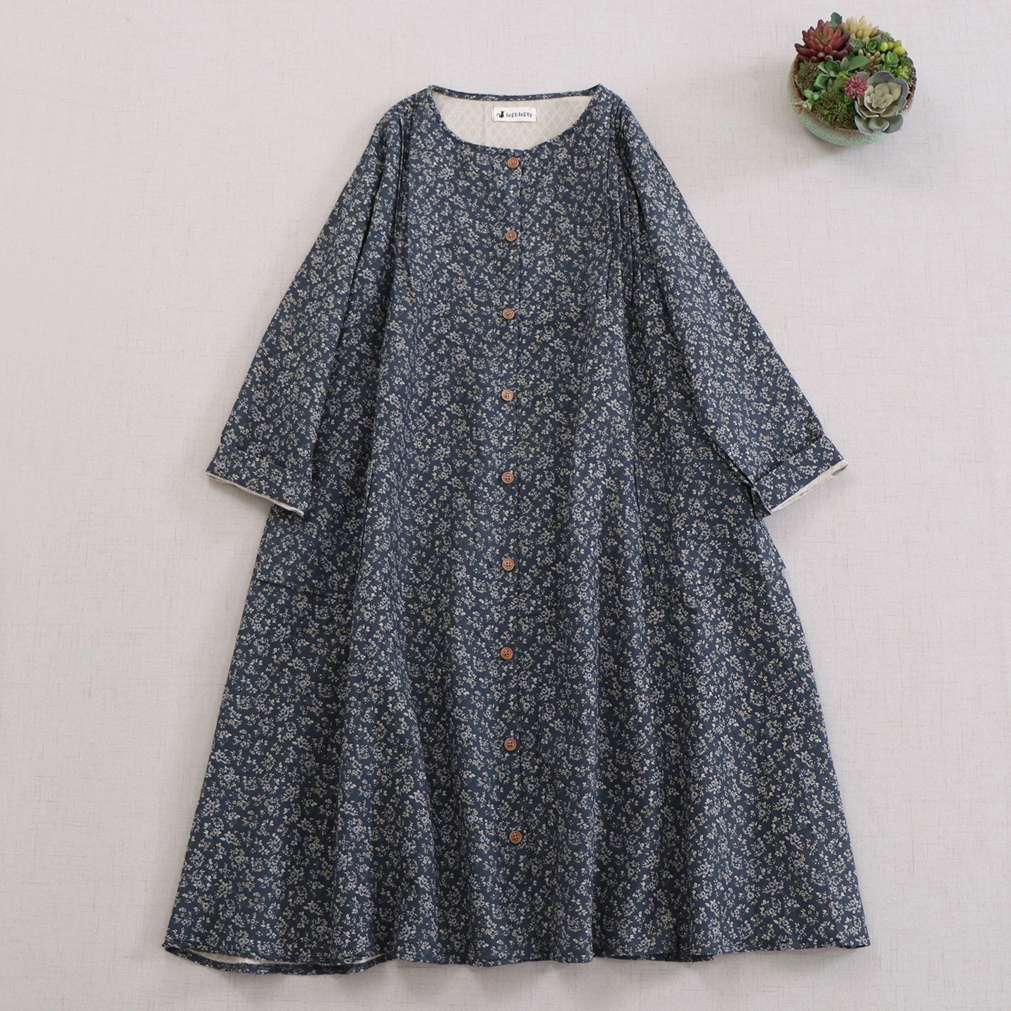 Vestido japonés dulce Mori Girl Vintage de algodón con estampado Floral para mujer, vestidos Midi holgados informales de manga larga con una hilera de botones para otoño