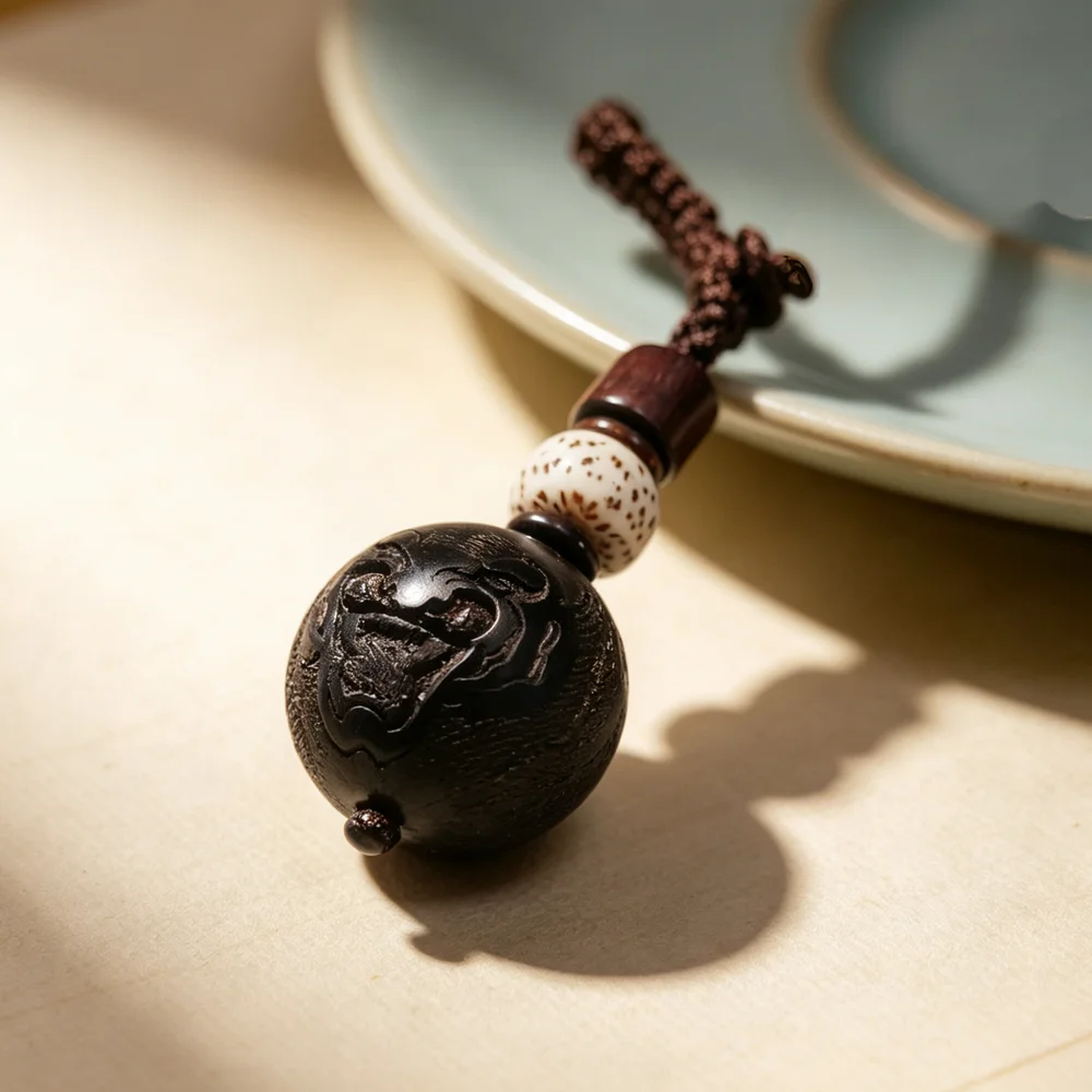 Lucky Spherical Rosewood Tiger Head Pendant – Hand-Carved Zitan Charm, A Symbol of Protection & Good Fortune