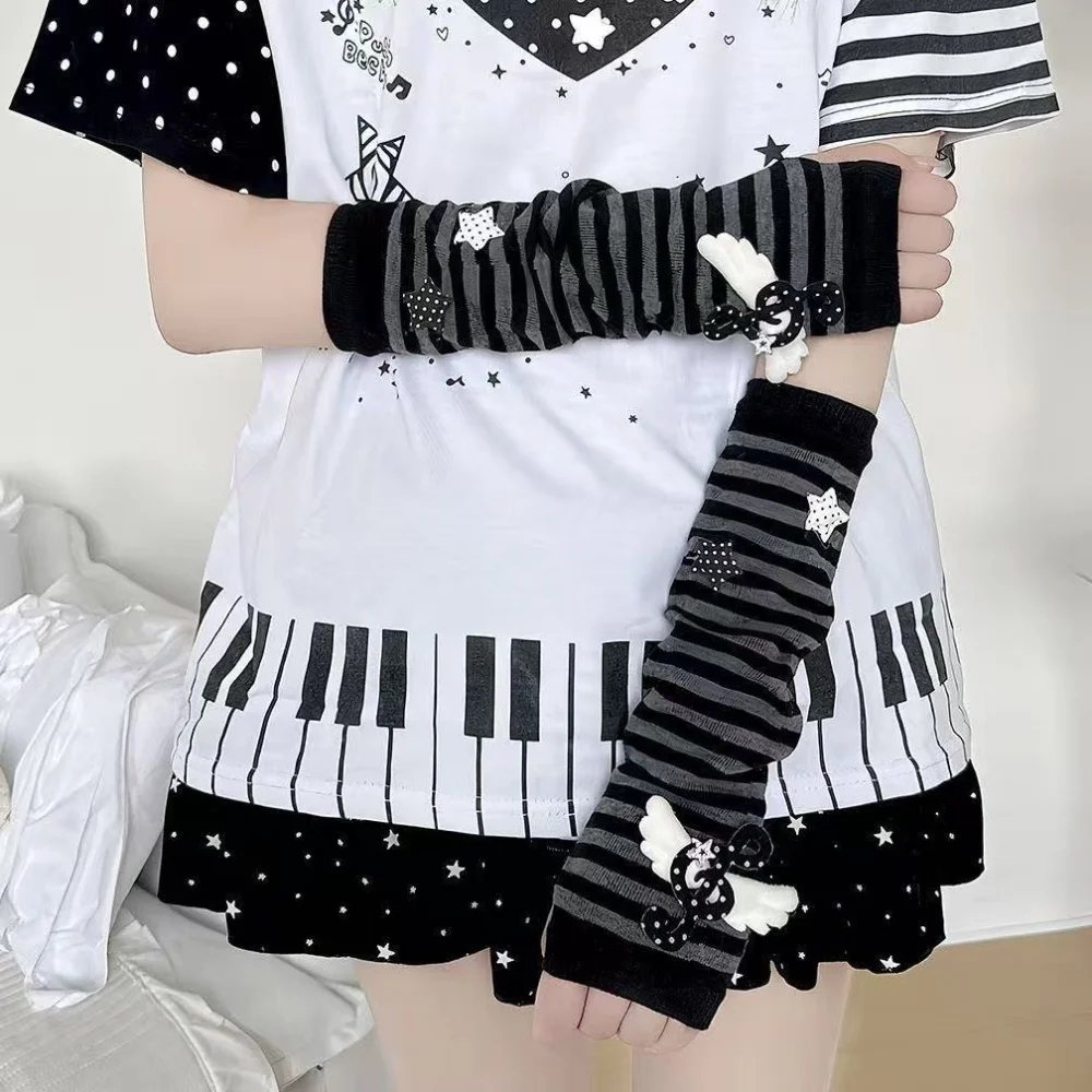 luvas-sem-dedos-decorativas-estilo-nota-musical-y2k-com-listras-asas-de-anjo-e-estrelas-para-cosplay-anime-protecao-solar