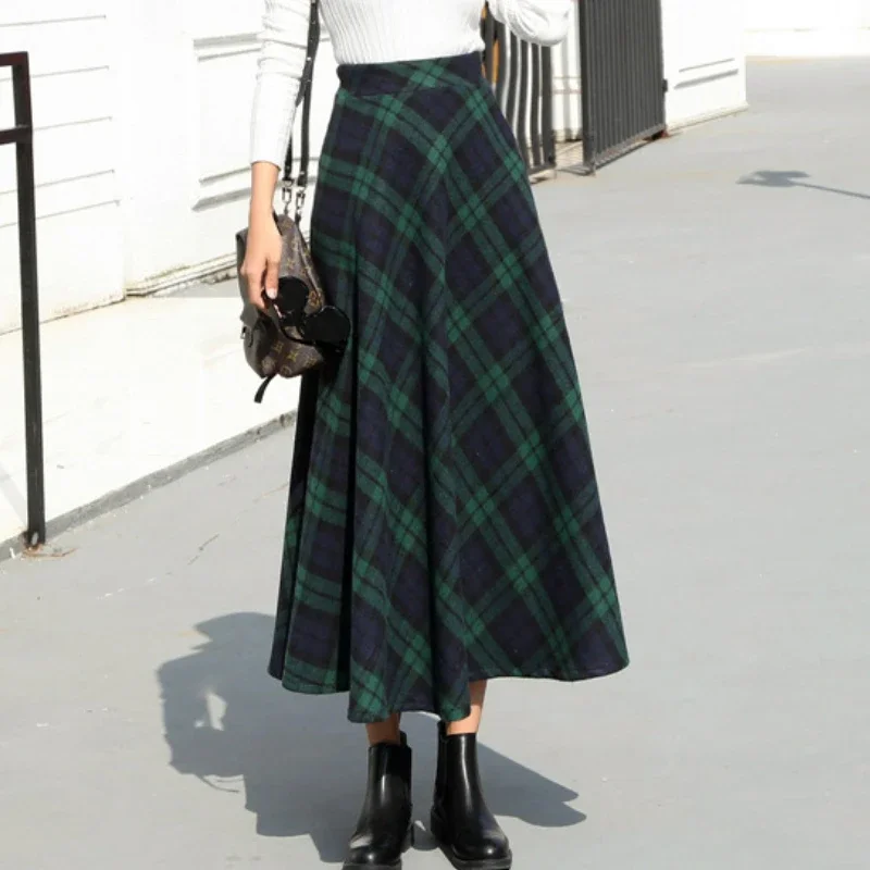 Autumn Vintage Scotland Style Plaid Blend A-line Long Pleated Skirts Green Red Tartan Wool Skirts