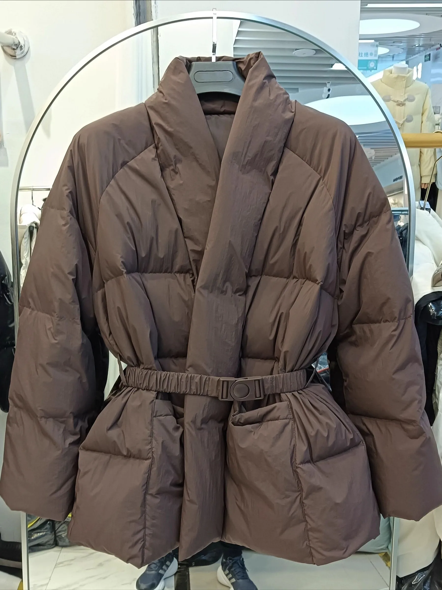 

Loose Large Size Women's down Jacket Korean Style V-Neck Belted Mid-Length Fashionable Versatile Outerwear for Autumn Winter