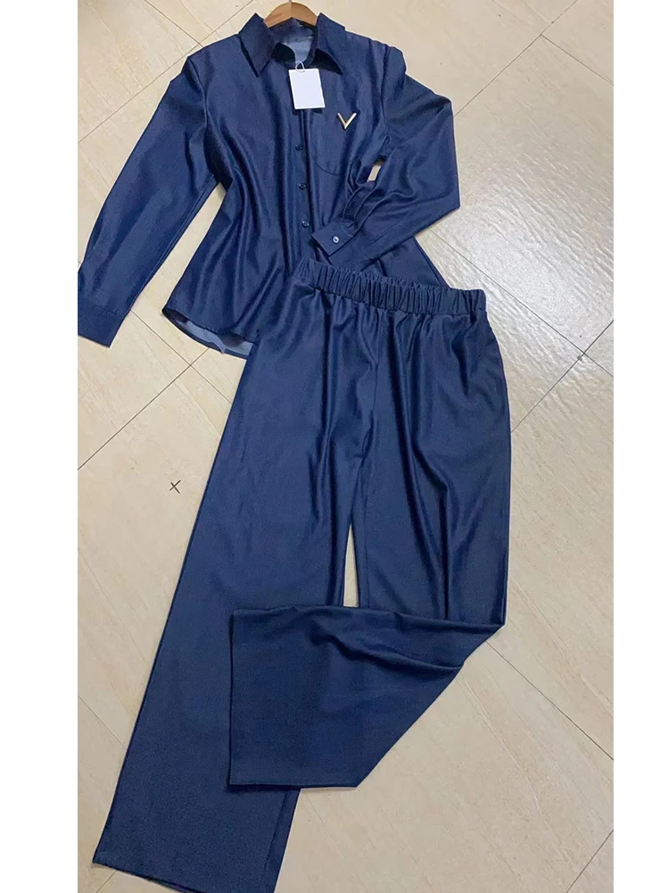 Luxury blue jeans single-breasted long sleeve 2024 autumn new women\'s two-piece suit+high waist straight trousers fashion suit.