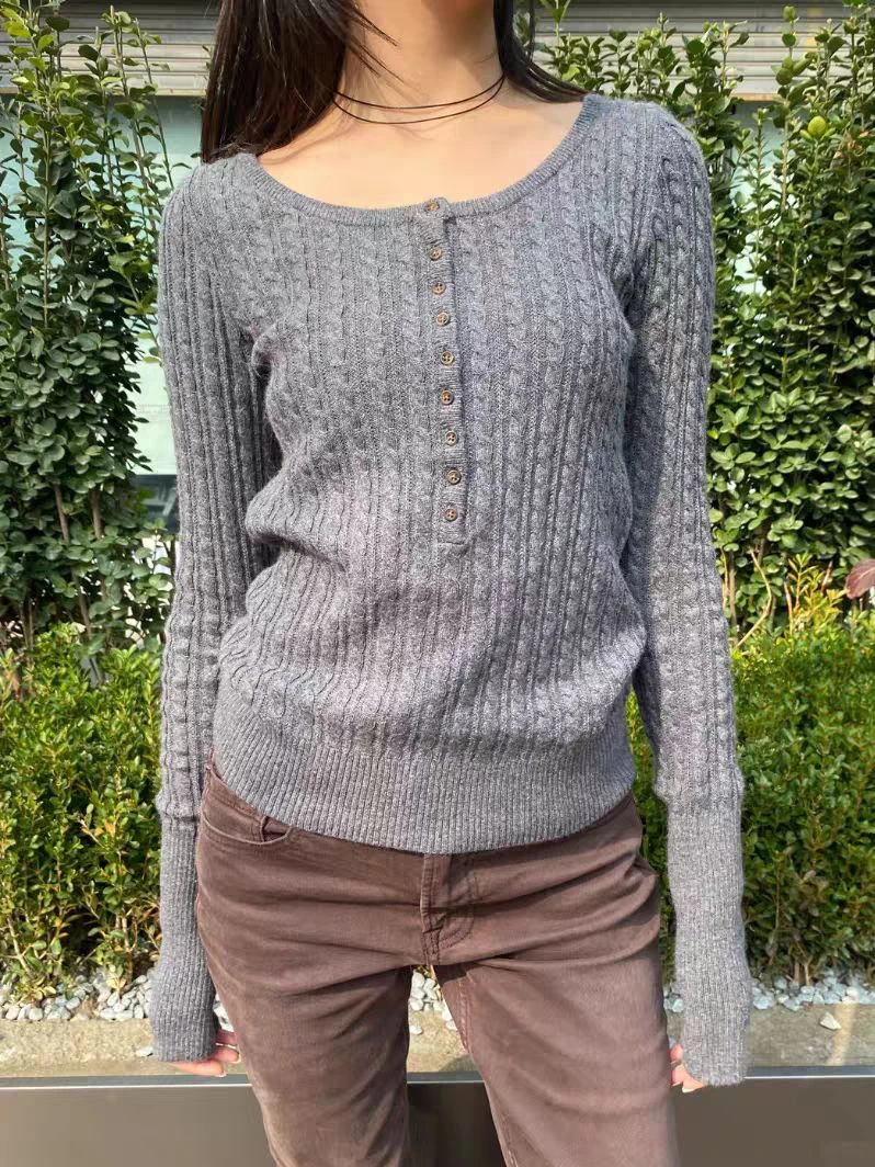 Twisted Flower Long Sleeve Knitwear Top Woman Spring O-neck Seven Buttons Cotton Slim Tee Tops Vintage Preppy Style Knit T-shirt