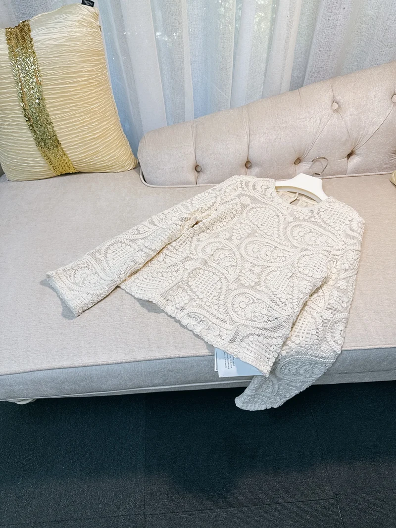 

Romantic Hollow out Knitted Sweater Women's Embroidered Flower Hook Design Soft Cotton Top for Autumn New Arrival