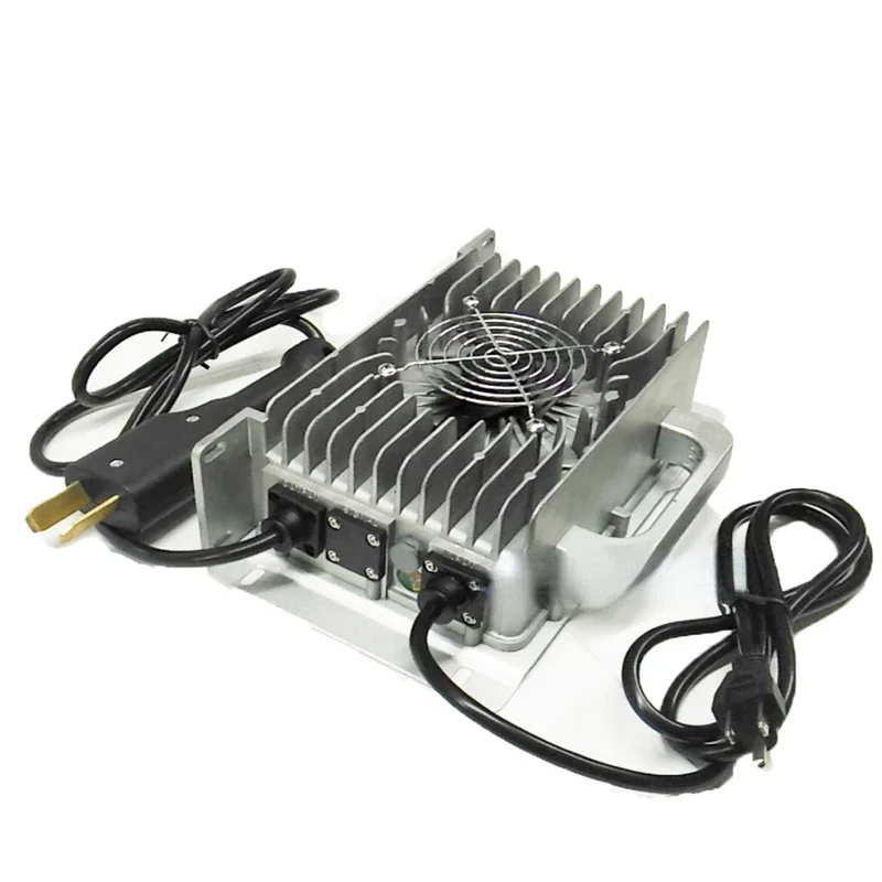 

Custom Professional dustproof waterproof 60V battery charger 60V 15A fast intelligent Automatic 60 volt batteries charger