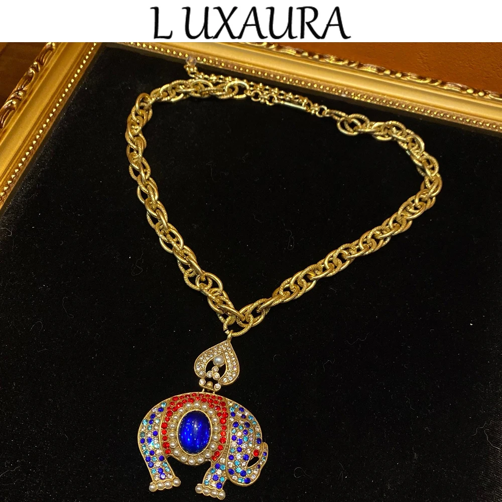 

Vintage fashion classic copper plated 18K Full Diamond Golden Elephant Pendant paired with bohemian women's jewelry necklace