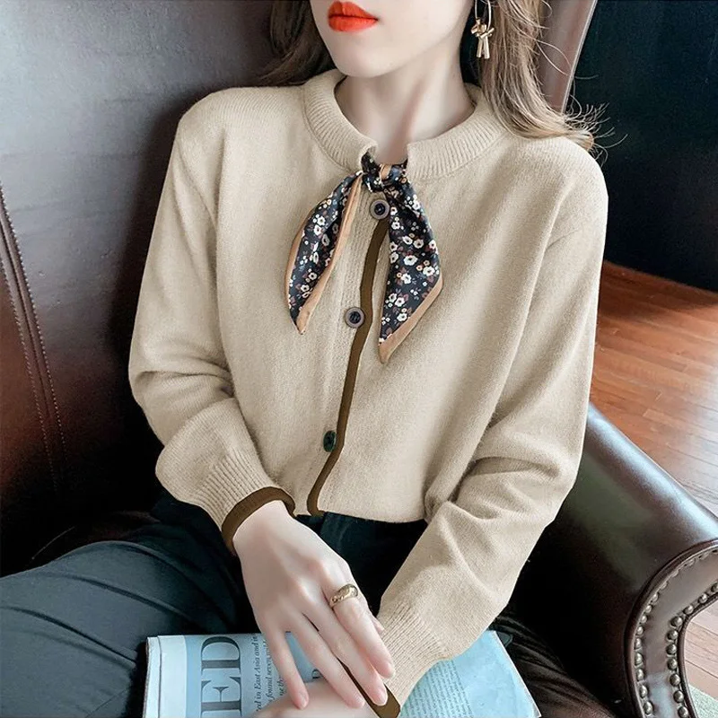 Korean Style Vintage Chic Sweet Bow Buttons Knitted Sweaters for Women Spring Autumn Slim Long Sleeve Cardigans Jumpers Clothing