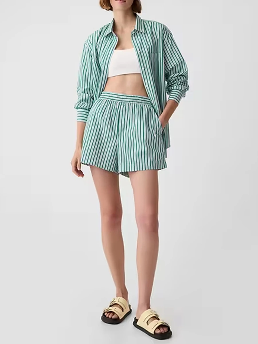 

Women Striped Pajama Set Long Sleeve Button Closure Shirt with Shorts Sleepwear Loungewear Casual Outfit