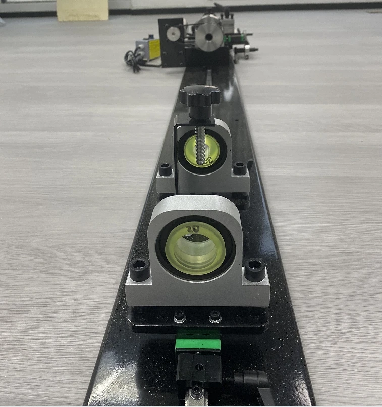 

Профессиональный мини-бильярд, милый снукер, бильярдный ремонт, многофункциональная скорость, горизонтальная направляющая сдвига, новое состояние 220