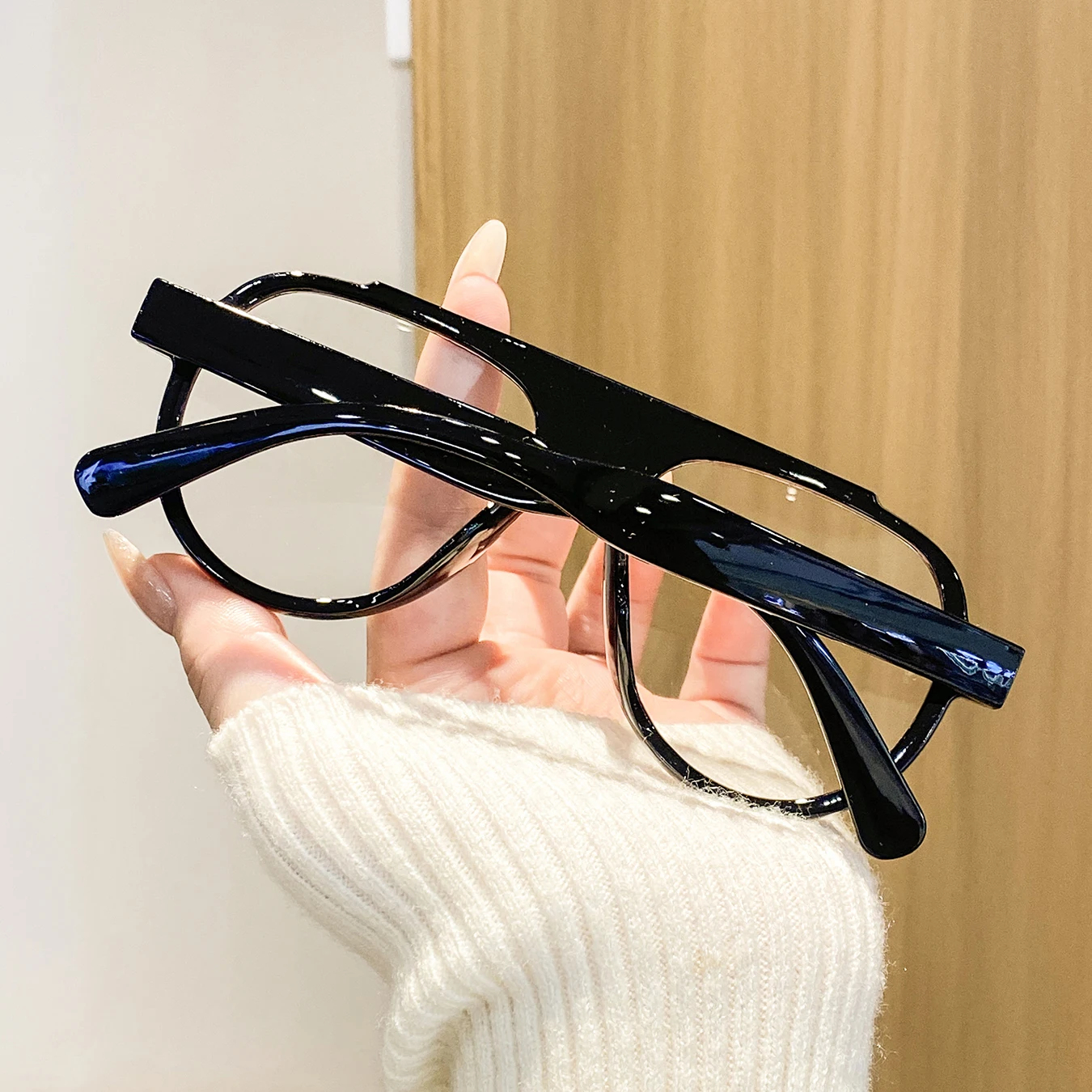 1 Pair of Women's Retro Shiny - Street Fashion Hong Kong 评论和价格