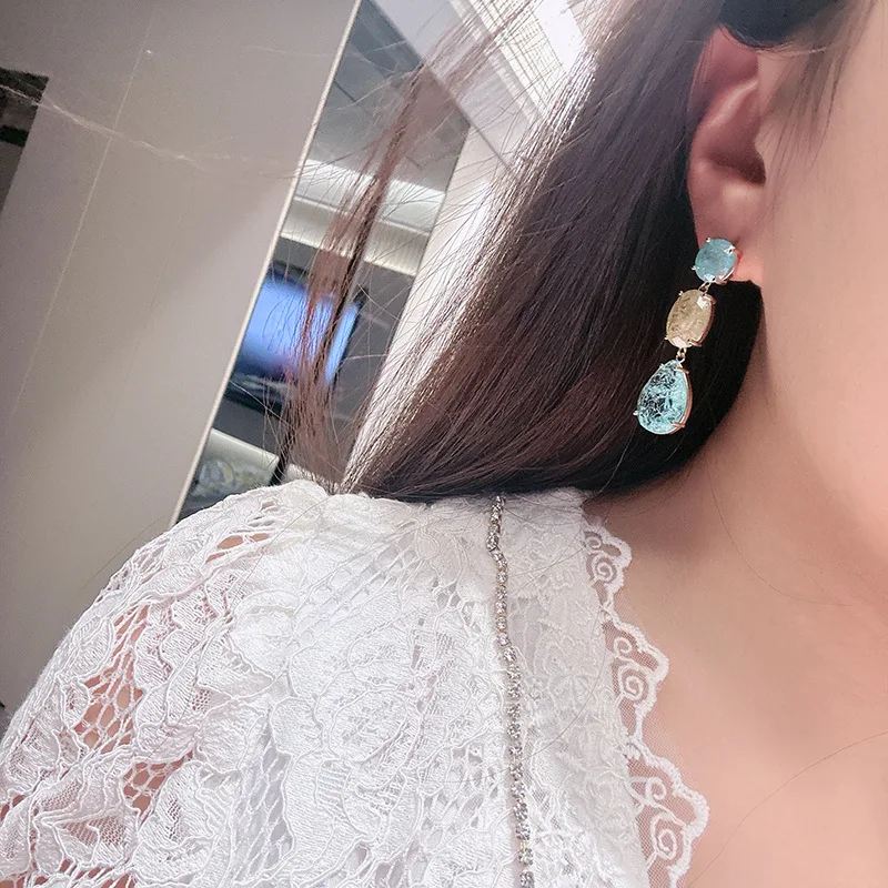 Gradient Color Multi‑Layer Drop Earrings Oval And Teardrop Shape Crack Texture Stone Gold Tone Statement Ladies Ear Ornament