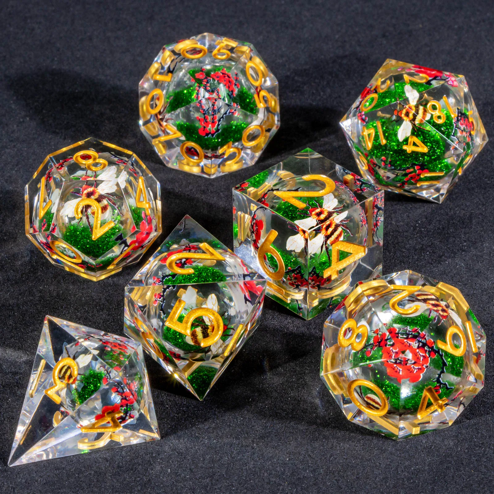 

Cute Cat Sharp Edge Dice Set Liquid Core Polyhedral Dice For Dungeons And Dragons DND Gaming Dice Unique Gift for Gamers